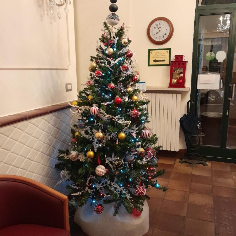 לנגנו Hotel Al Corso מראה חיצוני תמונה