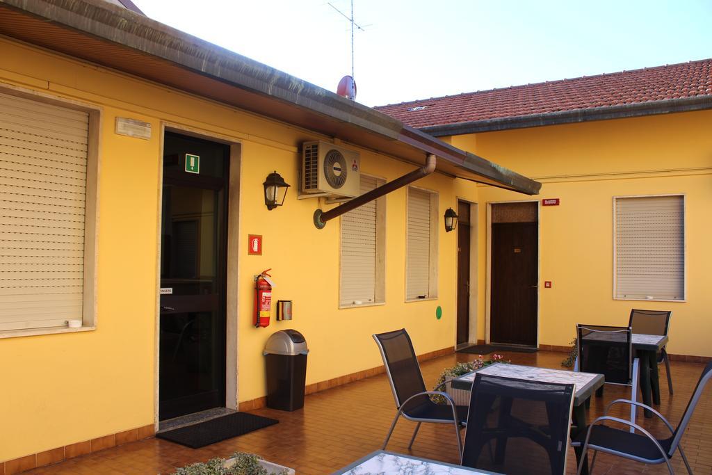 לנגנו Hotel Al Corso מראה חיצוני תמונה
